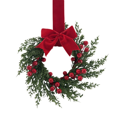 Mini Christmas Wreaths for Cabinets—Maximum Holiday Magic